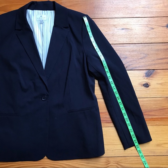 Chaus Navy One-Button Blazer, EUC, 12 - Picture 8 of 12